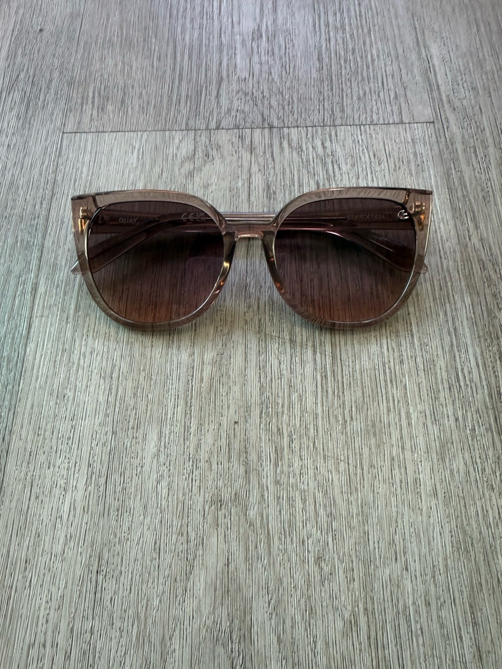 quay australia staycation tan brown oversized cat eye sunglasses eyewear NEW - Picture 1 of 4